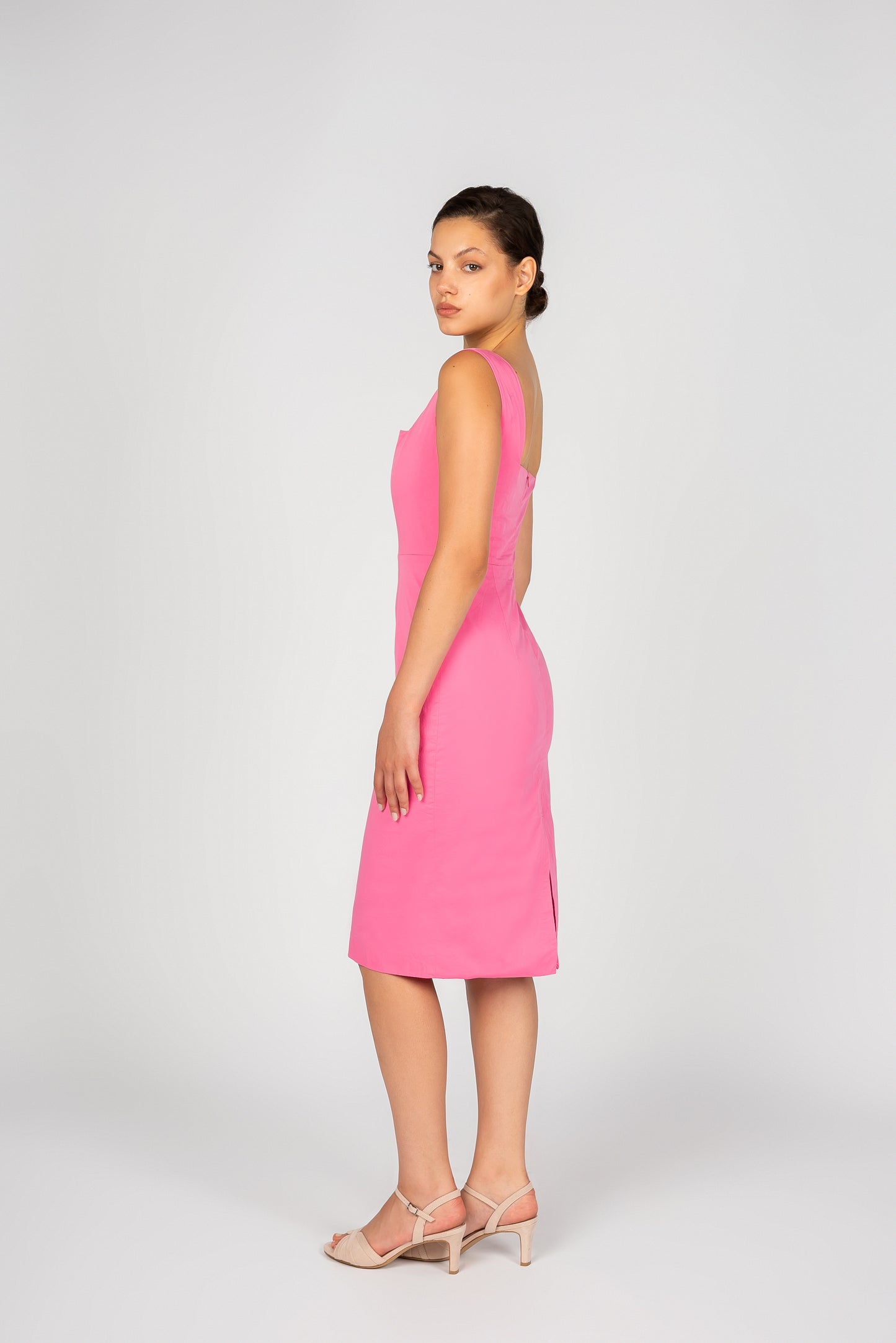Etuikleid in zartem Rosé