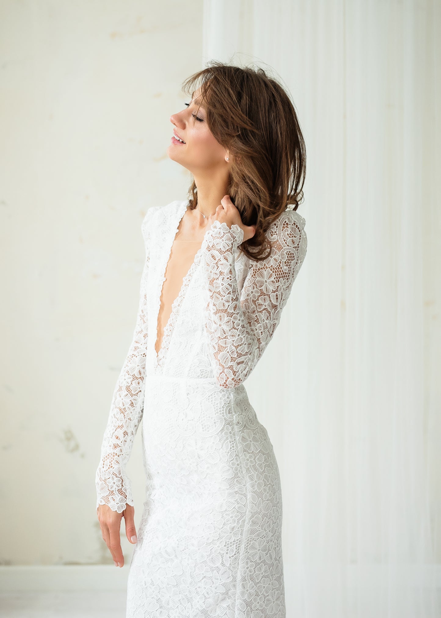 Kleid aus floraler französischer Chantilly-Spitze