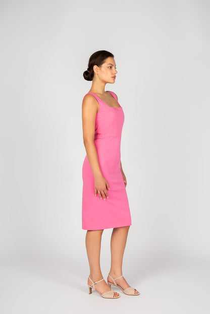 Etuikleid in zartem Rosé